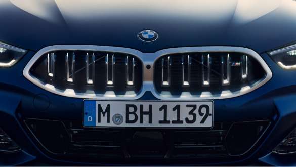 BMW 8er Gran Coupe BMW Niere "Iconic Glow" BMW 8er Gran Coupe BMW Niere "Iconic Glow"