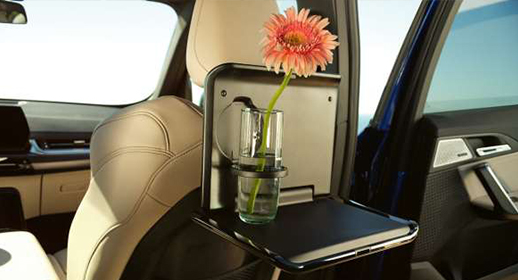 BMW Klapptisch für Travel & Comfort System