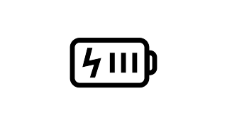Das Bild zeigt ein horizontal ausgerichtetes, schwarz-weißes Batterie-Icon. Es besteht aus einem dicken schwarzen Rahmen mit abgerundeten Ecken und einem kleinen Pol an der rechten Seite. Im Inneren der Batterie befinden sich auf der rechten Seite drei vertikale Balken, die einen mittleren Ladestand anzeigen. Links daneben ist ein markantes Blitz-Symbol abgebildet, welches verdeutlicht, dass die Batterie gerade aktiv aufgeladen wird.