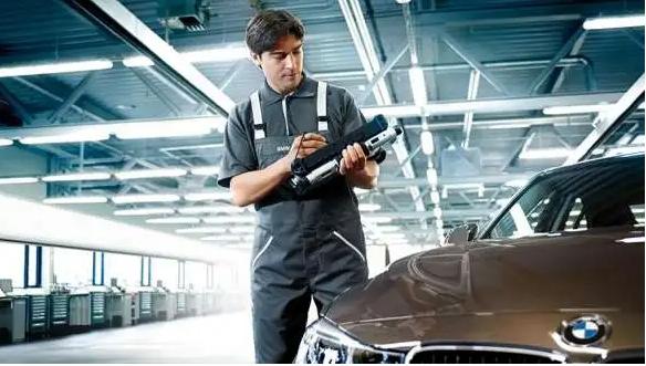 Serviceberatung am Fahrzeug - Autohaus Stadel Serviceberatung am Fahrzeug - Autohaus Stadel